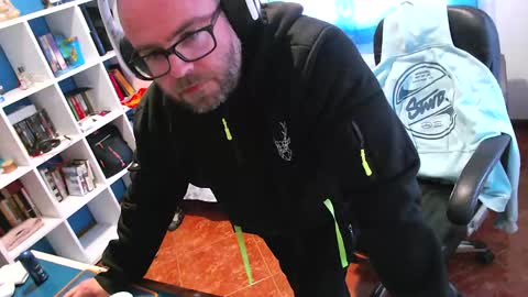 Snapshot of ravingr3d3 chatting on May 11, 2026, 4:04 pm ravingr3d3 online show from May 11, 2026, 4:04 pm