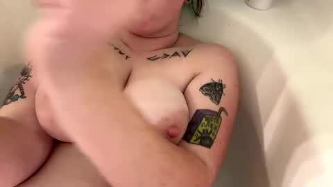 Ravynn 3 online show from December 21, 2024, 4:41 am