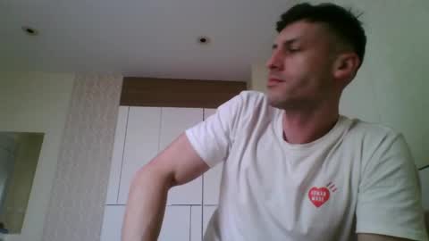 rawdr3 online show from April 3, 2026, 9:18 am