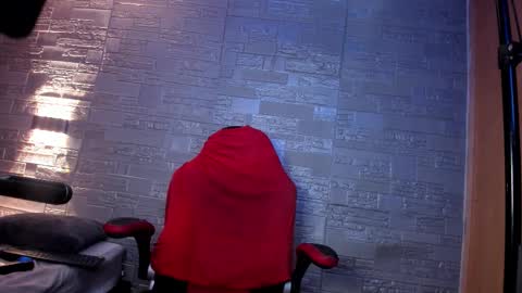 rawmathews online show from December 14, 2025, 3:23 am