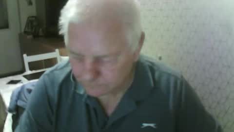 Snapshot of ray47 chatting on September 29, 2025, 10:14 pm ray47 online show from September 29, 2025, 10:14 pm