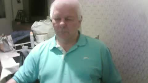 Snapshot of ray47 chatting on October 5, 2025, 11:02 pm ray47 online show from October 5, 2025, 11:02 pm