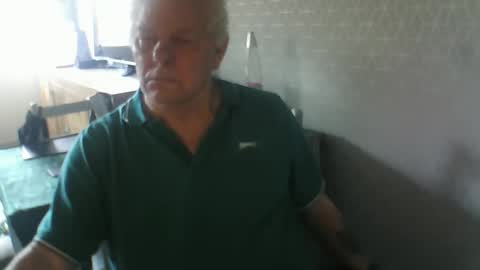 Snapshot of ray47 chatting on November 1, 2025, 2:41 pm ray47 online show from November 1, 2025, 2:41 pm