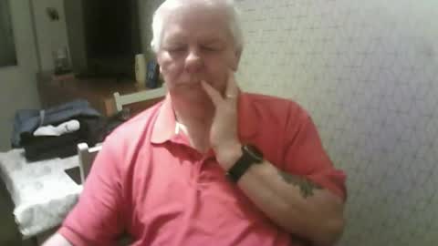 Snapshot of ray47 chatting on February 3, 2026, 12:09 am ray47 online show from February 3, 2026, 12:09 am