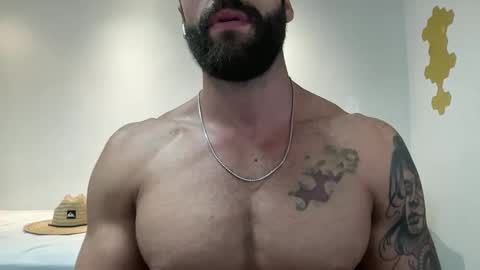 Snapshot of ray90fit chatting on January 8, 2025, 10:58 pm rayfit90 online show from January 8, 2025, 10:58 pm