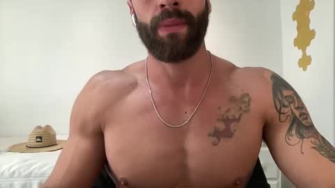 Snapshot of ray90fit chatting on January 18, 2025, 8:19 pm rayfit90 online show from January 18, 2025, 8:19 pm