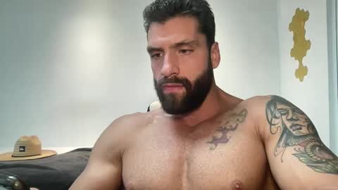 Snapshot of ray90fit chatting on March 12, 2025, 2:45 pm rayfit90 online show from March 12, 2025, 2:45 pm