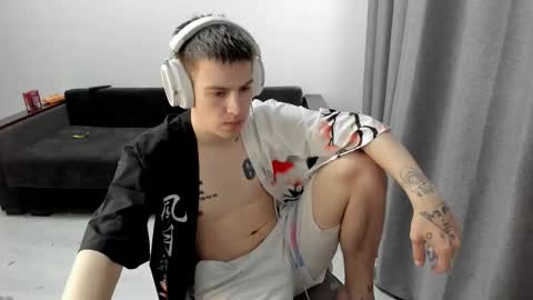 Ray online show from March 31, 2026, 4:35 am