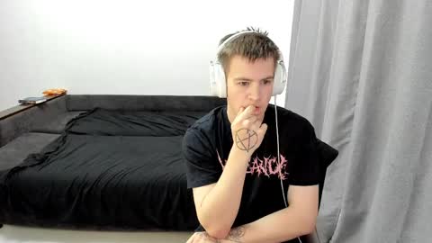 Ray online show from April 14, 2026, 5:57 am