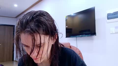 Ray-Ray online show from January 15, 2026, 12:37 am