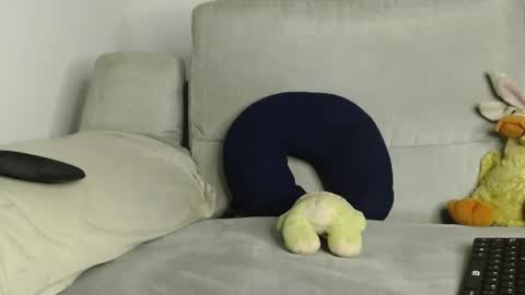 Ray  online show from April 20, 2026, 10:51 am