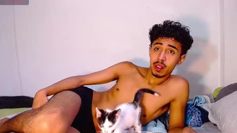 Rayn online show from January 6, 2025, 6:20 pm