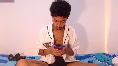 Rayn online show from January 16, 2025, 2:51 am