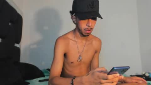 Rayn online show from October 15, 2025, 11:05 pm