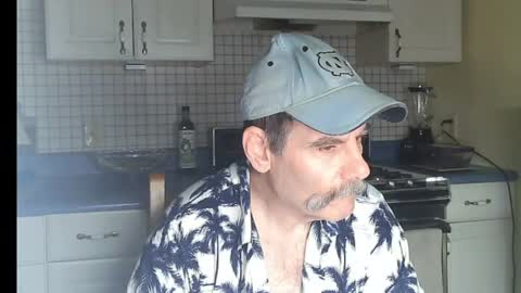 Ray online show from June 5, 2026, 9:26 am
