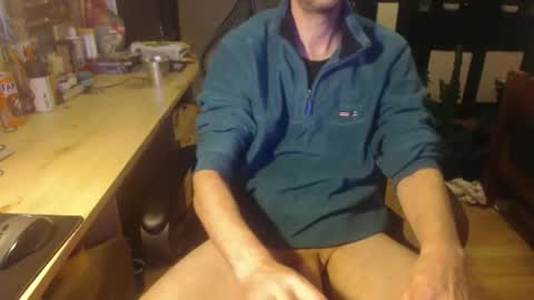 Snapshot of raymann8 chatting on February 16, 2026, 1:40 pm Ray online show from February 16, 2026, 1:40 pm