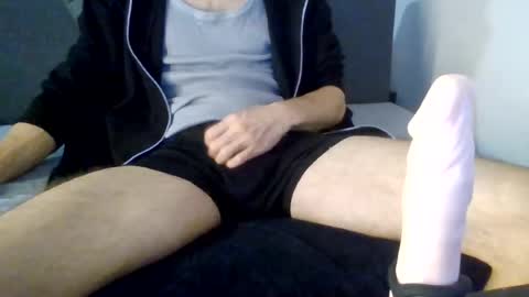Snapshot of rayyy_29 chatting on August 3, 2026, 8:12 pm rayyy_29 online show from August 3, 2026, 8:12 pm