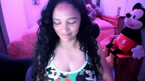 Danna online show from April 13, 2026, 2:55 pm