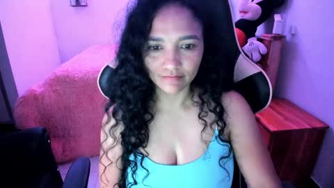 Danna online show from April 14, 2026, 3:18 pm