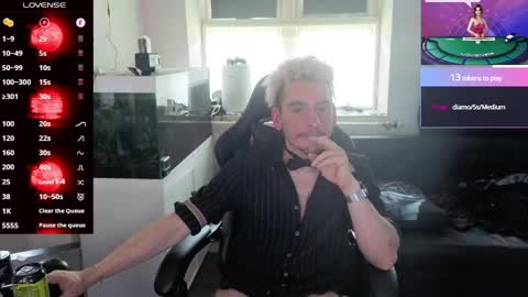 Rayzel online show from June 7, 2026, 1:37 pm