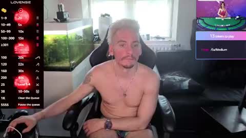 Rayzel online show from June 10, 2026, 5:56 pm