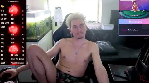 Rayzel online show from June 27, 2026, 6:02 pm