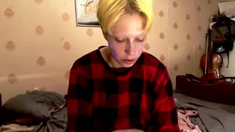  Yrriel Strife Candy-Demon Caveboy mr. Cringe   online show from September 21, 2025, 5:53 am