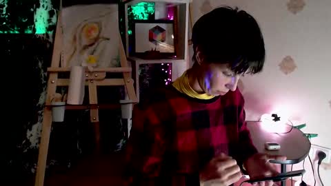 Snapshot of raziel_haze chatting on October 22, 2025, 4:51 pm Yrriel Strife Candy-Demon Caveboy mr. Cringe online show from October 22, 2025, 4:51 pm