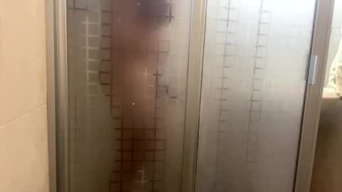 Snapshot of rbk26 chatting on November 5, 2025, 5:57 pm rbk26 online show from November 5, 2025, 5:57 pm