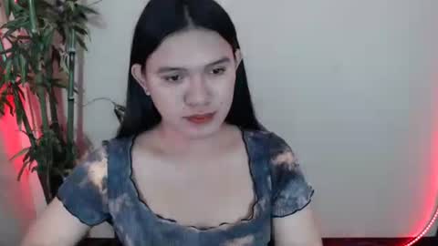 Snapshot of ready2care4youbabe chatting on April 26, 2026, 12:36 pm Beth online show from April 26, 2026, 12:36 pm