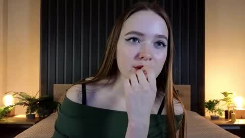 Sandy online show from February 2, 2026, 6:06 pm