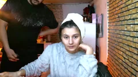 Snapshot of real_coupl3 chatting on February 1, 2026, 7:56 pm real_coupl3 online show from February 1, 2026, 7:56 pm