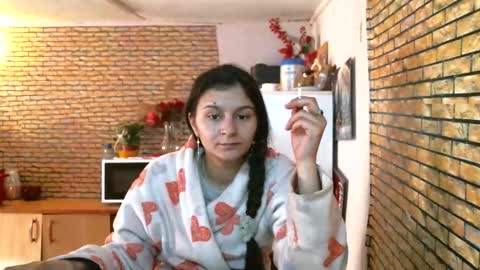 Snapshot of real_coupl3 chatting on February 16, 2026, 11:06 am real_coupl3 online show from February 16, 2026, 11:06 am