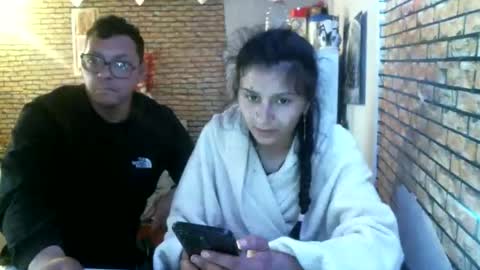 real_coupl3 online show from May 1, 2026, 9:25 am