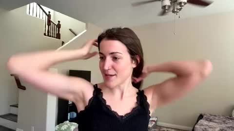 Snapshot of realbeccablair chatting on May 17, 2026, 12:19 am realbeccablair online show from May 17, 2026, 12:19 am