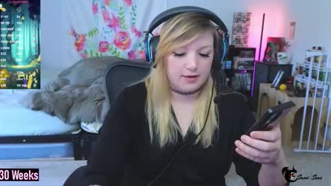 Snap - RealSamiSins online show from November 30, 2025, 3:49 pm