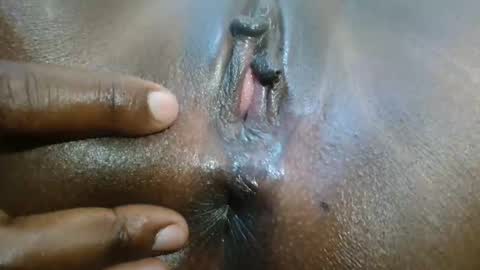 Realwetpussy online show from January 5, 2026, 5:27 pm