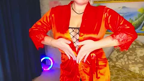 Im a little sick. Ill be back soon. online show from November 5, 2025, 1:00 pm