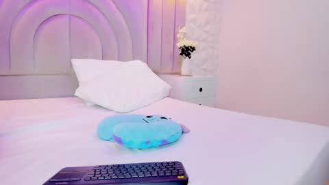 Rebeca online show from January 14, 2026, 11:49 am