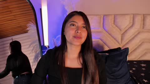 Rebeca Williams online show from January 2, 2025, 11:49 pm