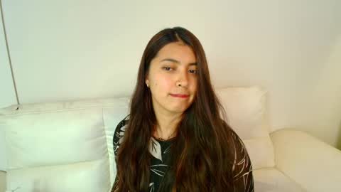 Rebeca Williams online show from February 17, 2025, 11:42 pm