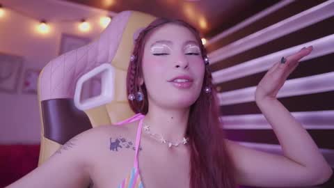 Rebeca  online show from November 28, 2025, 4:53 pm