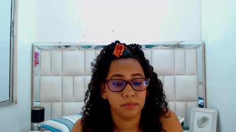 Snapshot of rebecca_mils chatting on February 11, 2025, 10:37 am R E B E C A online show from February 11, 2025, 10:37 am