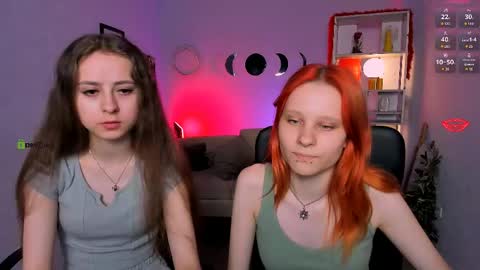 rebecca_smile_ online show from May 19, 2026, 12:22 pm