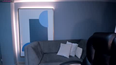 Snapshot of rebeccahudson_ chatting on February 9, 2025, 11:25 pm Rebe online show from February 9, 2025, 11:25 pm