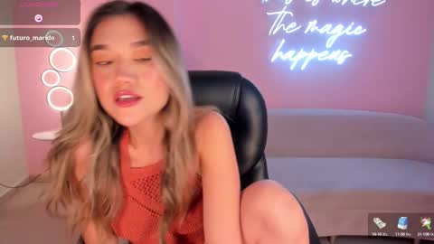 Snapshot of rebeccahudson_ chatting on March 12, 2025, 5:57 am Rebe online show from March 12, 2025, 5:57 am