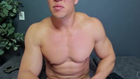 twitter REECET26 instagram RECCETAYLOR online show from January 10, 2026, 1:57 pm