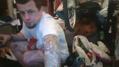 recka810 online show from March 2, 2025, 12:54 pm