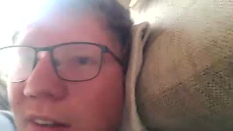 Snapshot of red454games454 chatting on December 8, 2024, 6:39 pm zsax horny online show from December 8, 2024, 6:39 pm