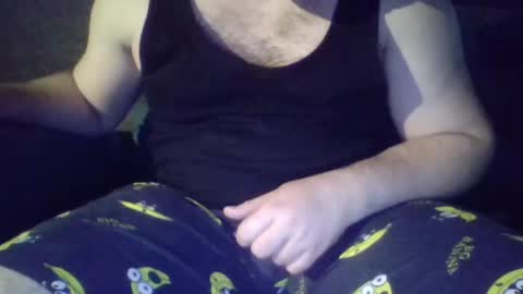 red_bearddd online show from May 4, 2026, 1:07 pm